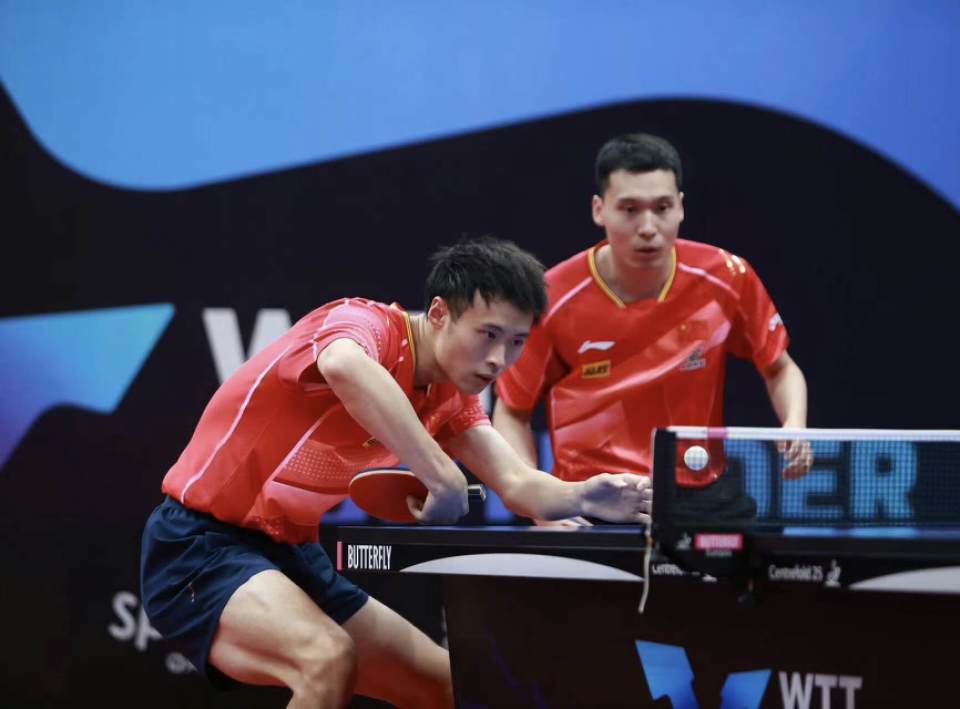 日本队碾压葡萄牙队，奥恰洛夫带队取胜