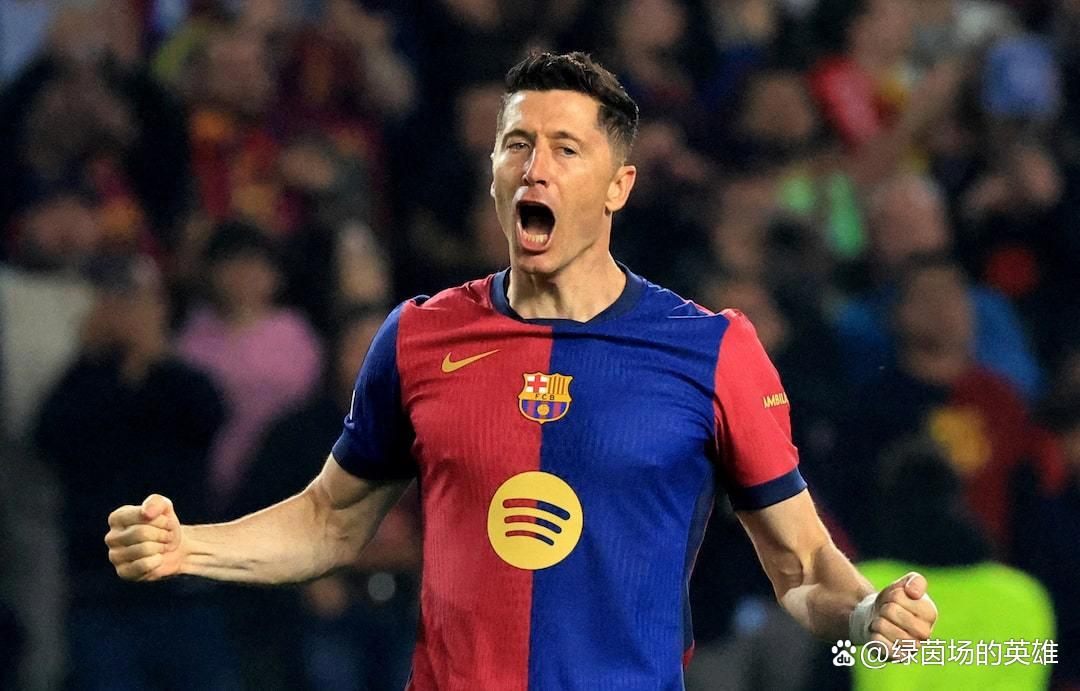 多特蒙德险胜巴萨，莱万带队取胜