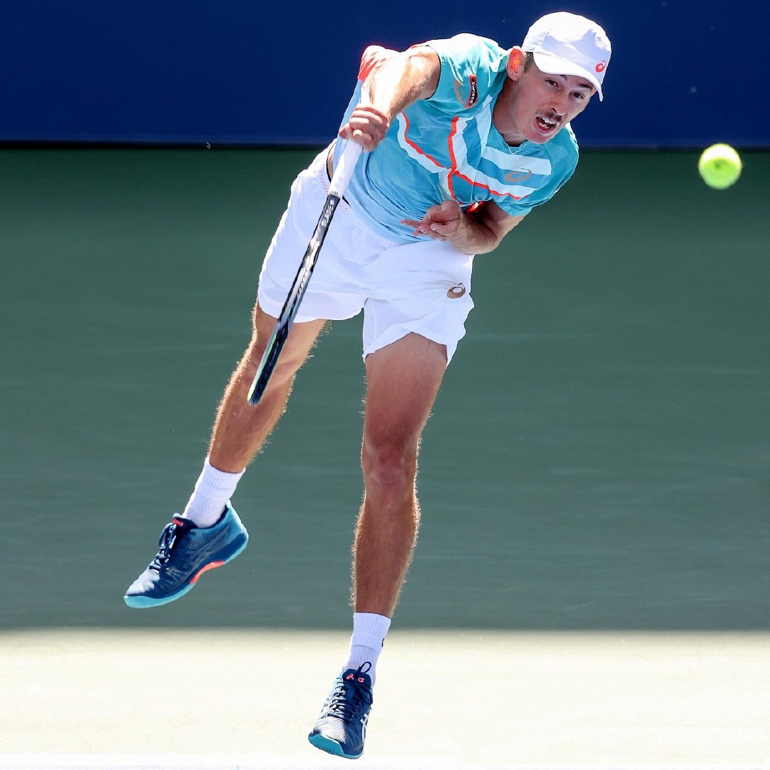 美网碾压年终总决赛，蒂姆状态火热