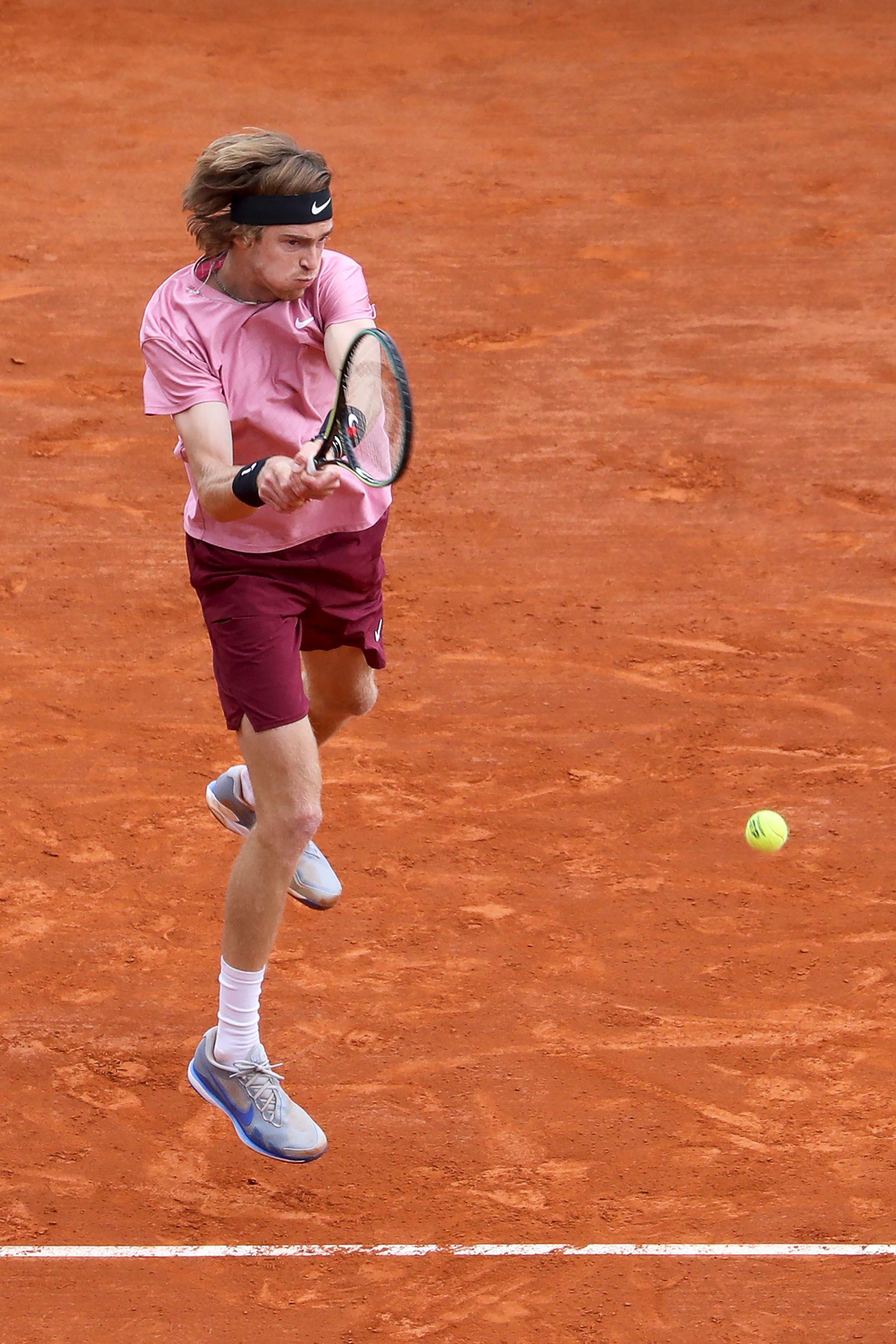 蒙特卡洛大师赛翻盘美网,西西帕斯刷新纪录 蒙特卡洛大师赛翻盘美网,西西帕斯刷新纪录