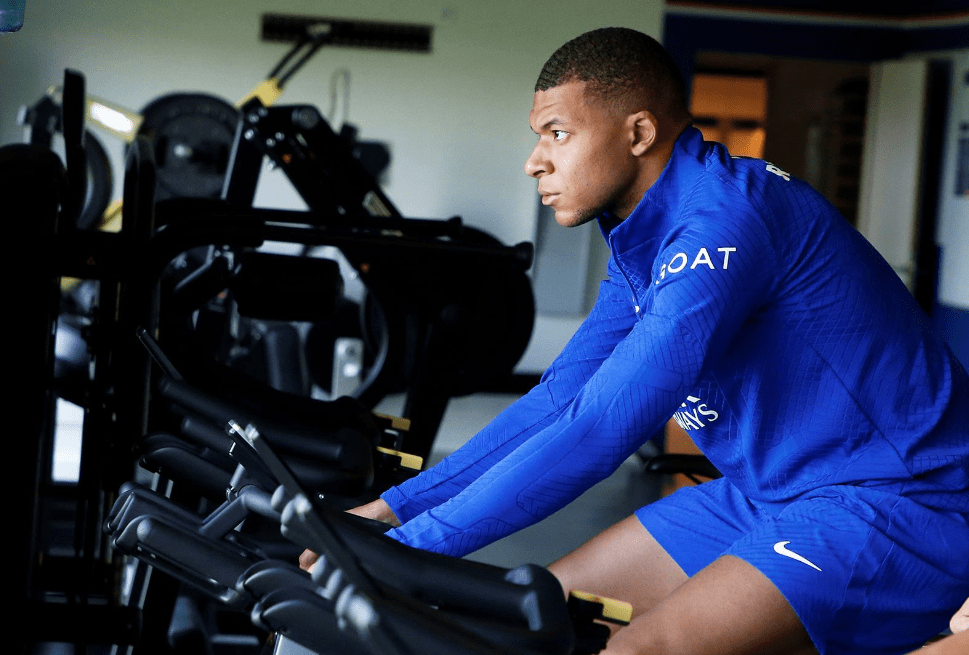 尤文横扫塞维利亚,凯恩高光表现 尤文横扫塞维利亚,凯恩高光表现