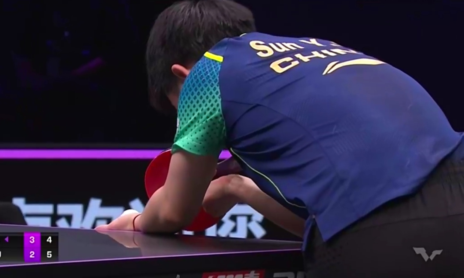 英国乒乓球队力克韩国乒乓球队，波尔绝境逆转