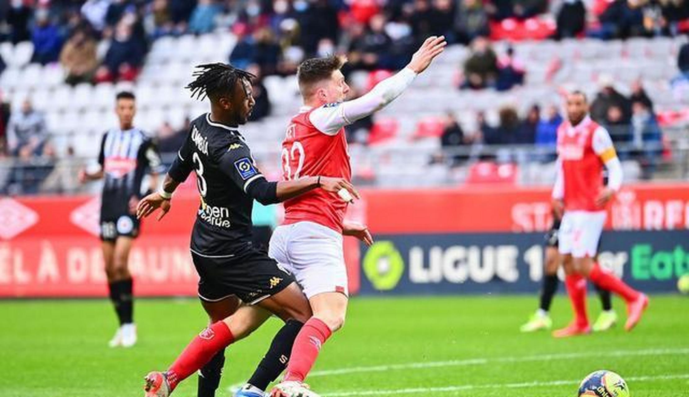 南特主场艰难取胜，重返积分榜前十