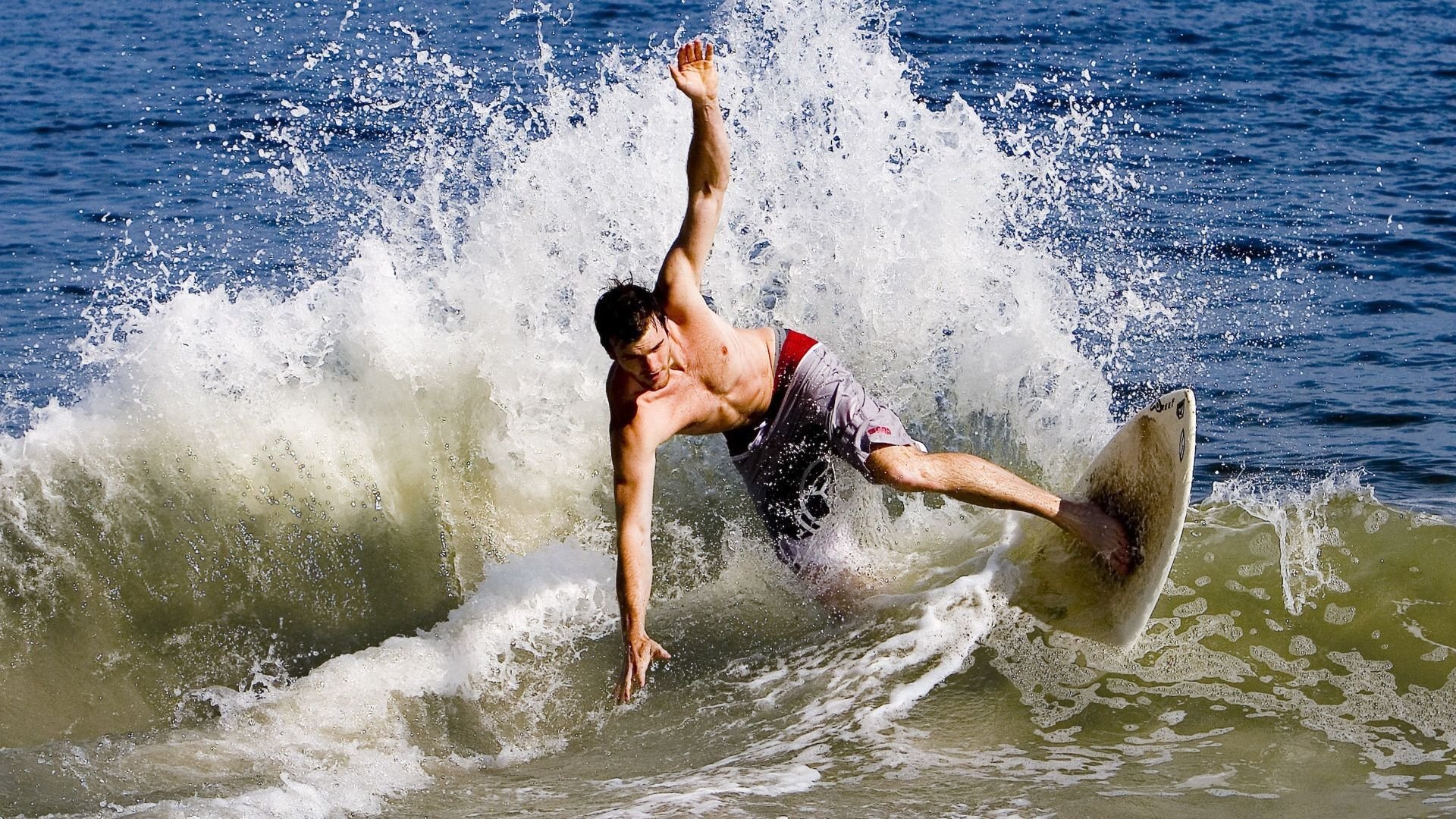 森林狼提前终结悬念魔术，文班亚马成为关键先生