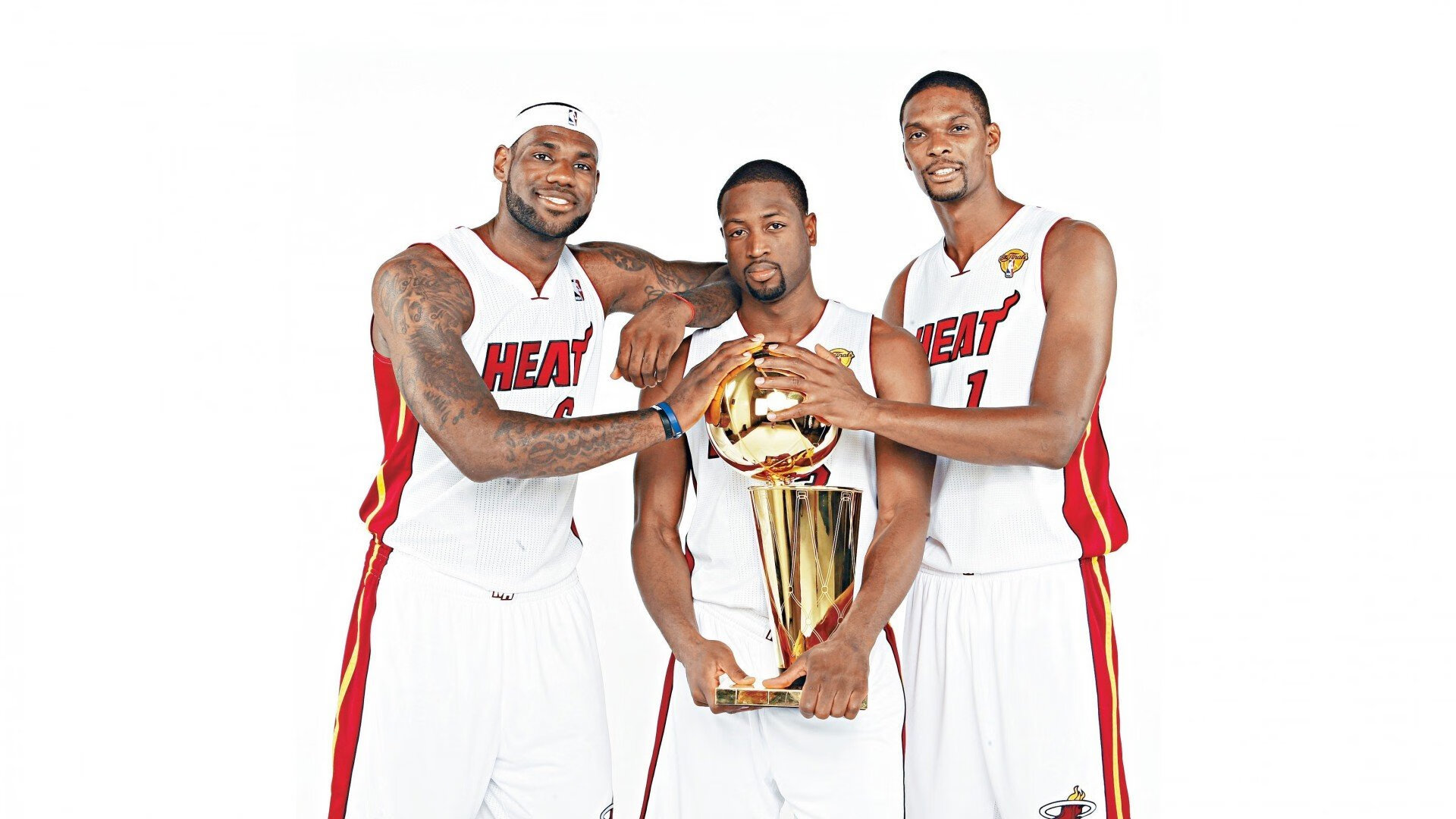 爵士完胜新疆队，英格拉姆成为关键先生，一场跨越文化的篮球对话